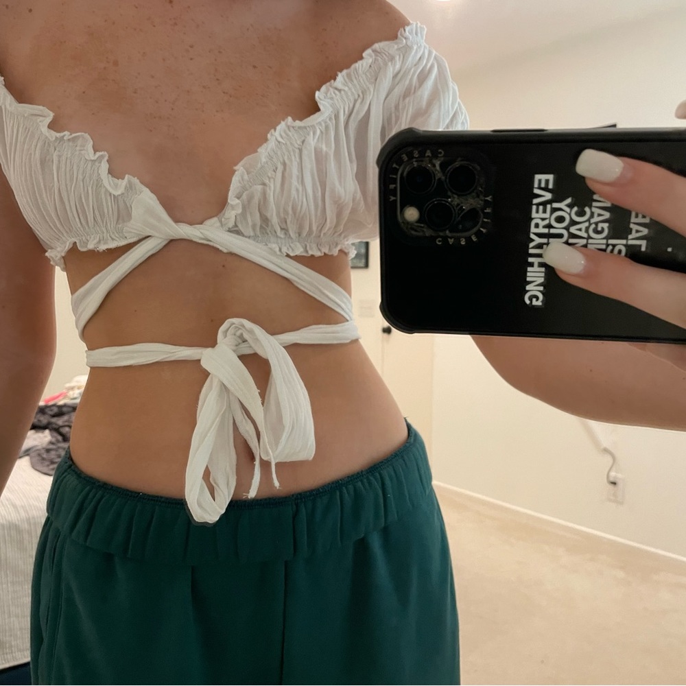 Isabelle’s Cabinet Boutique Pirate Body ties